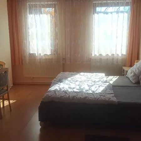 Casa de Férias Ferienvilla Mit Privatem Pool By Interhome Smržovka